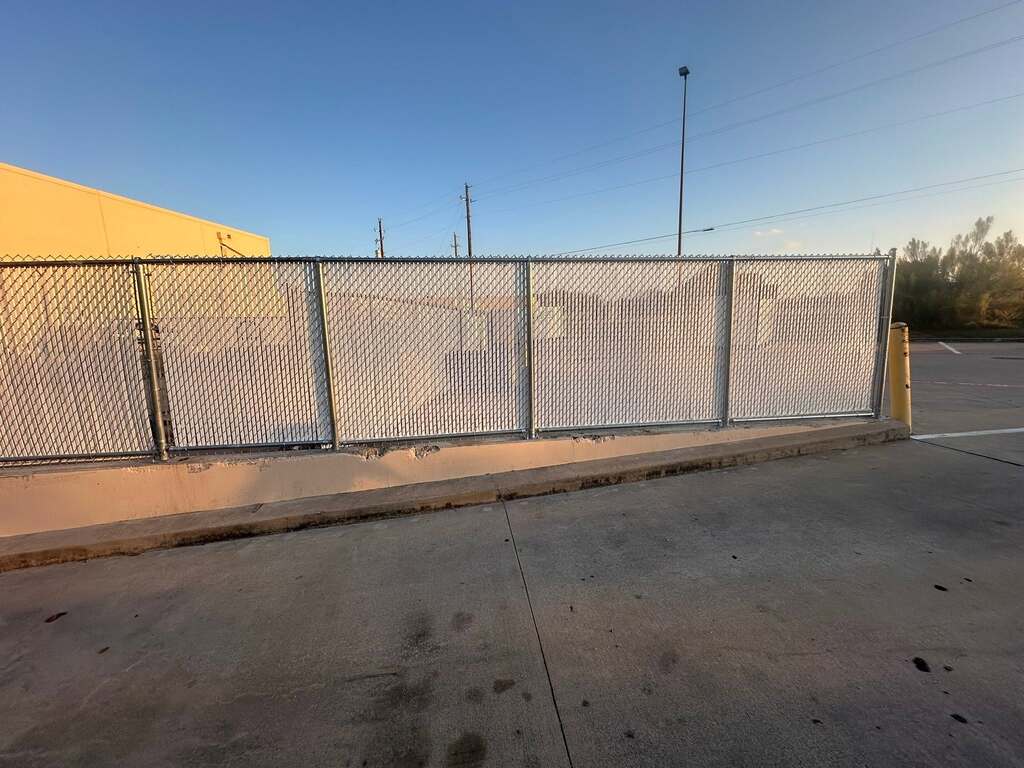 Crash-Rated & Specialty Perimeter Systems
