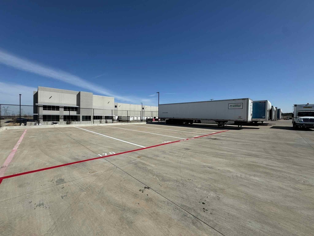 Crash-Rated & Specialty Perimeter Systems